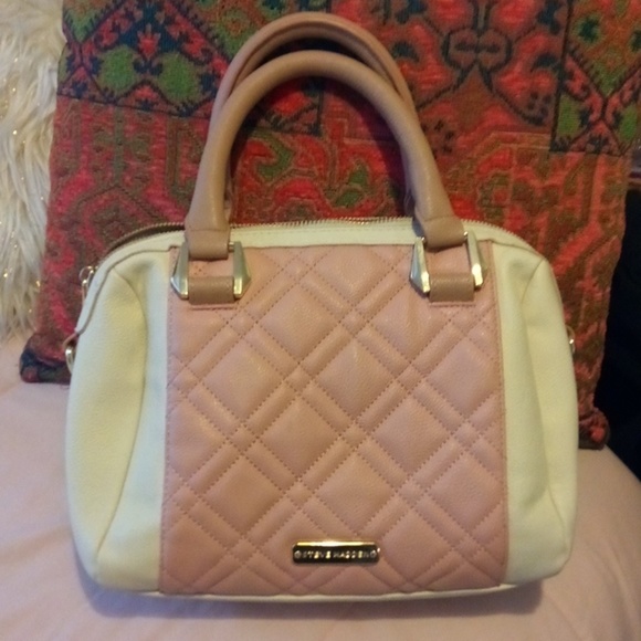 Steve Madden Handbags - Steve Madden bag